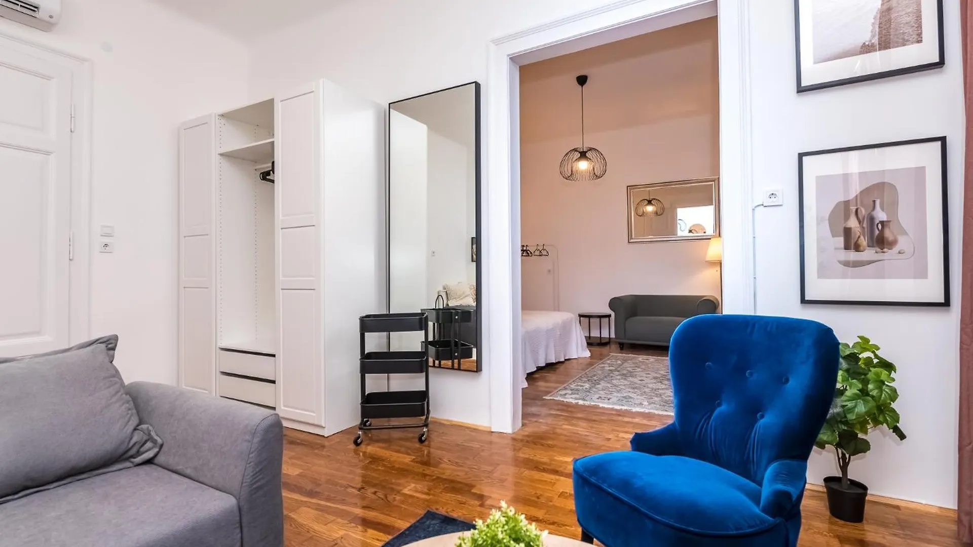 Gozsdu Court Bismarck Apartment Budapest Hungary