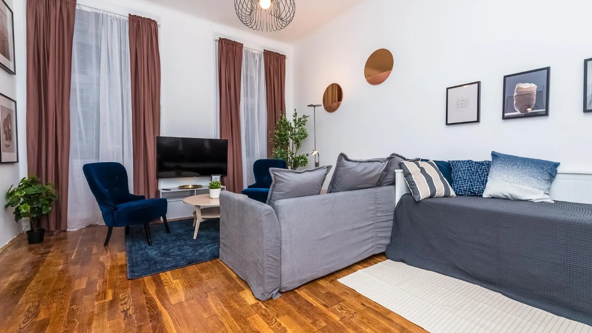 Gozsdu Court Bismarck Apartment Budapest 0*,  Hungary